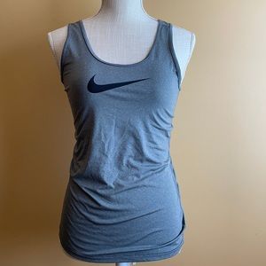 Nike Pro tank